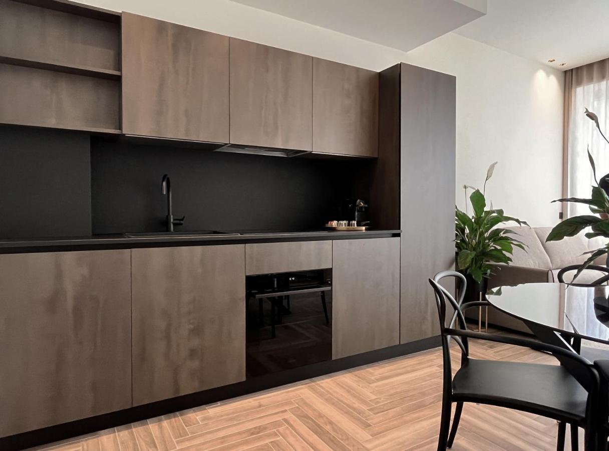 Yls Luxury Suites Milan Luaran gambar