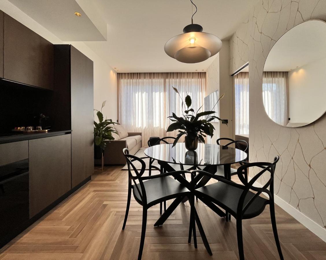Yls Luxury Suites Milan Luaran gambar
