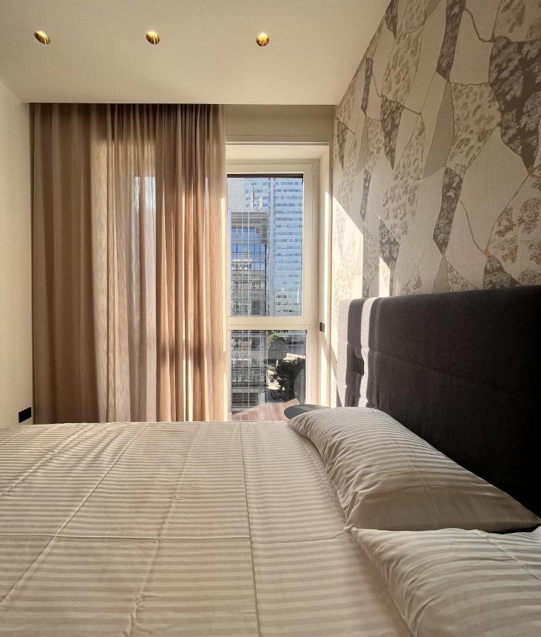Yls Luxury Suites Milan Luaran gambar
